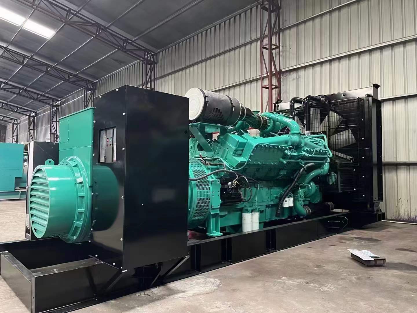 沙河口如何降低 800kW 柴油发电机输出电流的波动？