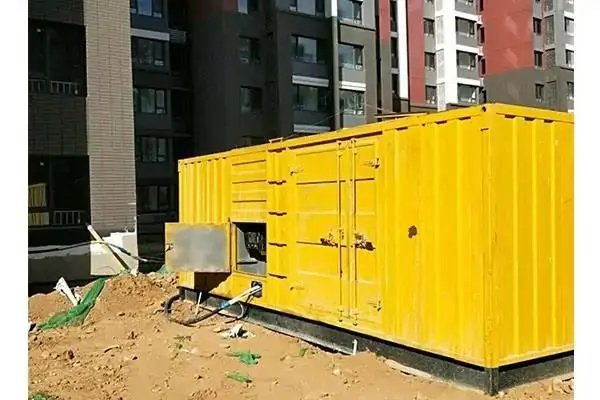 沙河口发电机租赁中燃油压力过低会对发动机的哪些部件造成损坏？