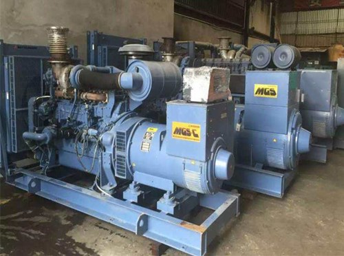 沙河口发电机组带负载降电压是什么原因照成的？